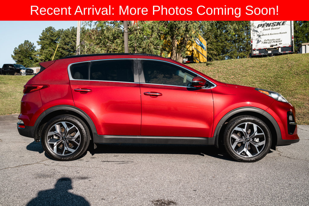 Used 2022 Kia Sportage EX w/ EX Technology Package FWD image 9