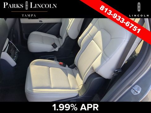 Certified 2025 Lincoln Aviator AWD w/ Jet Appearance Package image 15
