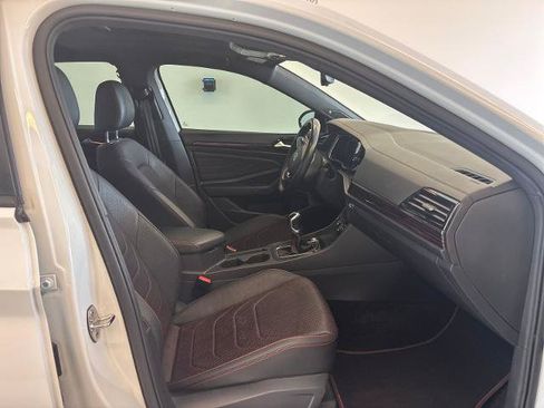 Used 2023 Volkswagen Jetta GLI Autobahn FWD image 6