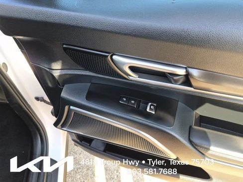 Certified 2025 Kia Telluride S AWD/4WD image 16