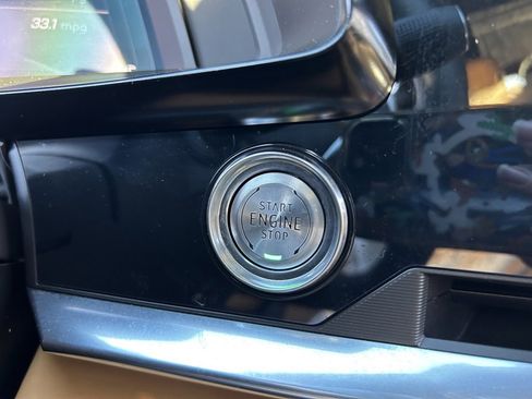 Used 2021 Chevrolet Corvette Stingray Premium Conv w/ Z51 Performance Package image 34