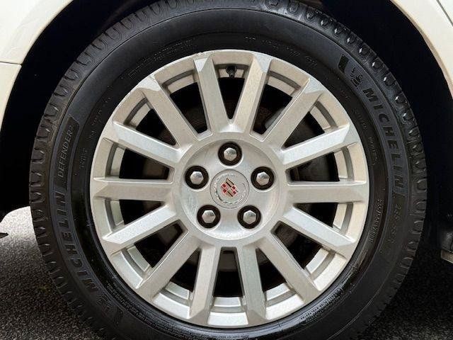 Used 2012 Cadillac CTS Luxury RWD image 24
