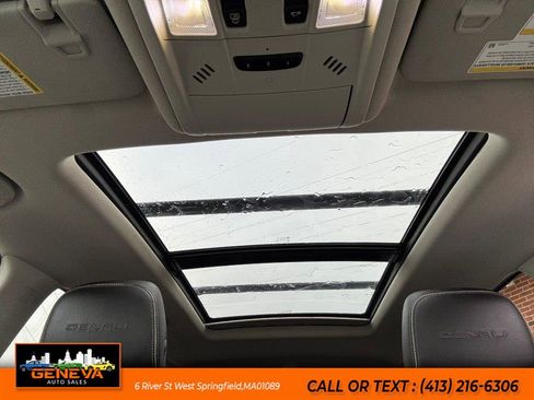 Used 2018 GMC Terrain Denali w/ Advanced Safety Package image 14