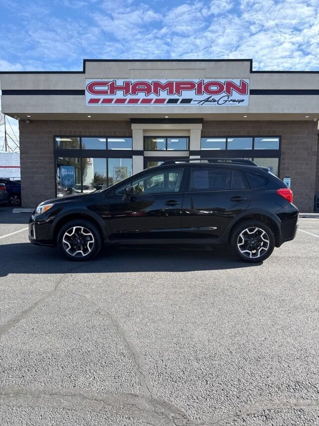 Used 2017 Subaru Crosstrek 2.0i Premium w/ Moonroof Package AWD/4WD image 19