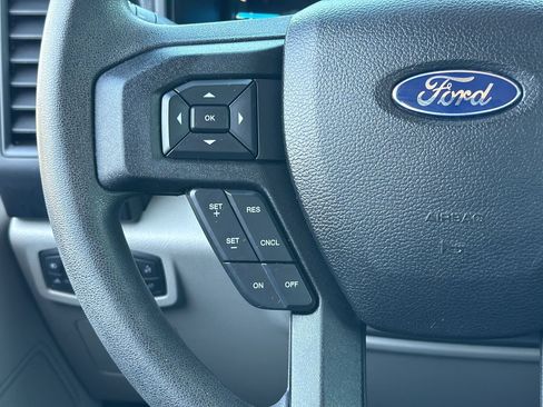 Used 2016 Ford F150 XL w/ Equipment Group 101A Mid AWD/4WD image 13