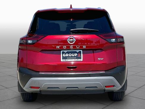 Certified 2021 Nissan Rogue SV w/ Premium Package FWD image 5