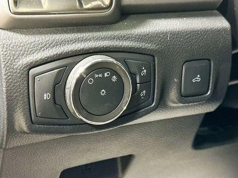 Used 2021 Ford Ranger XLT w/ Equipment Group 301A Mid AWD/4WD image 12
