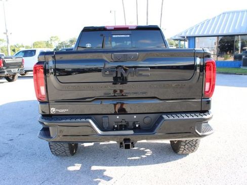 Used 2024 GMC Sierra 1500 SLT w/ SLT Premium Plus Package AWD/4WD image 9