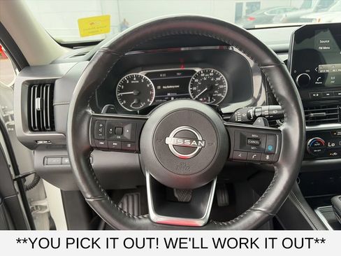 Used 2023 Nissan Pathfinder SL w/ Cargo Package AWD/4WD image 14
