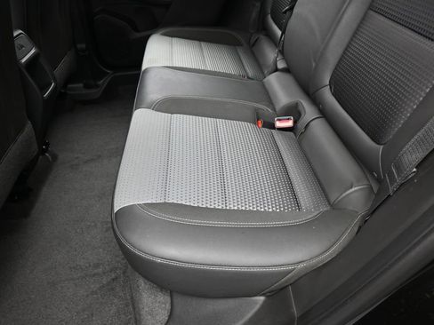 Used 2025 Chevrolet Trax LT w/ Driver Confidence Package image 28