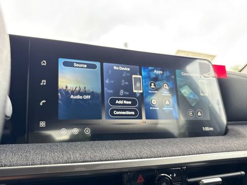 New 2026 Nissan Kicks SV w/ Interior Electronics Package FWD image 19