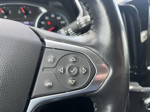 Used 2020 Chevrolet Traverse LT w/ Driver Confidence II Package image 17