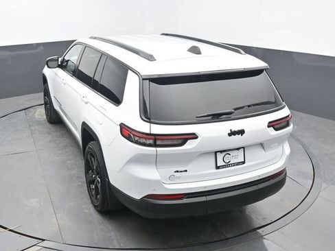 Used 2023 Jeep Grand Cherokee L Laredo image 49