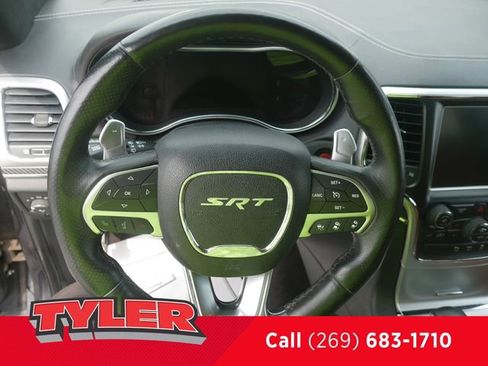 Used 2016 Jeep Grand Cherokee SRT AWD/4WD image 28