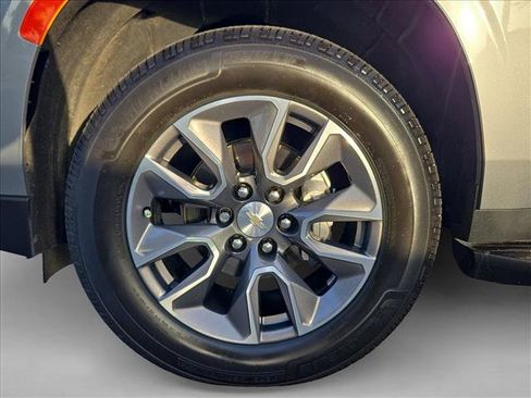 Used 2023 Chevrolet Tahoe LT w/ Luxury Package RWD image 25