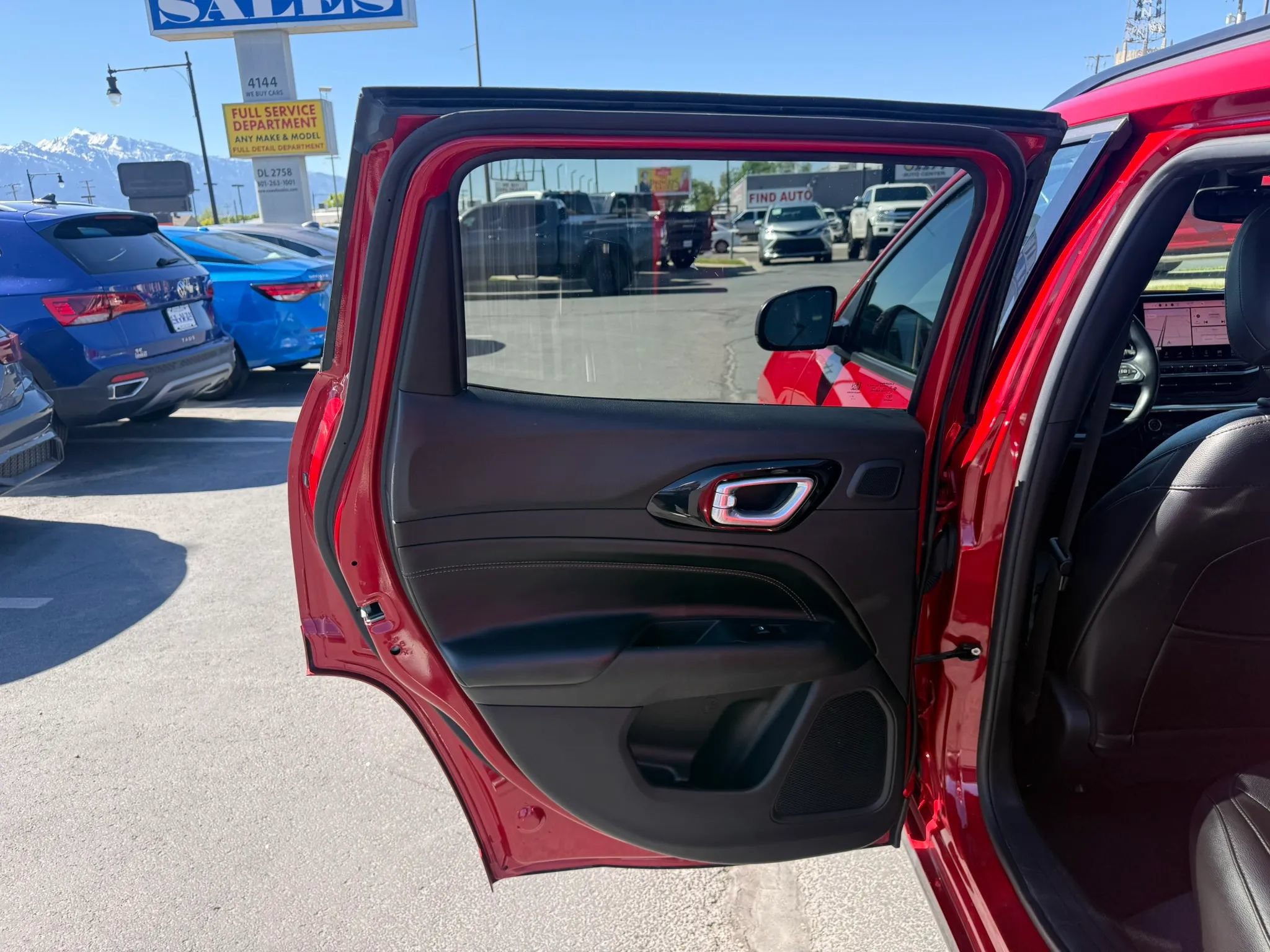 Used 2022 Jeep Compass Limited w/ (RED) Package AWD/4WD image 24