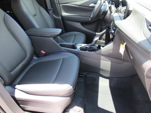 New 2026 Buick Encore GX Sport Touring w/ Comfort Package image 9