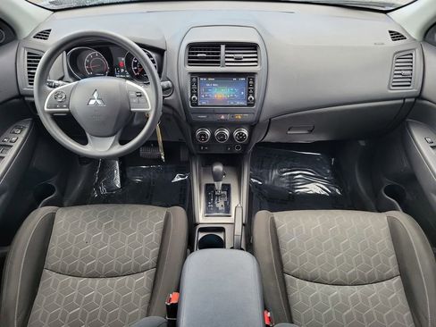 Used 2023 Mitsubishi Outlander Sport ES AWD/4WD image 12