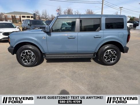 Used 2025 Ford Bronco Outer Banks image 8