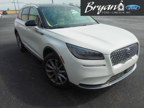 Used 2022 Lincoln Corsair Standard w/ Premium Package image 1