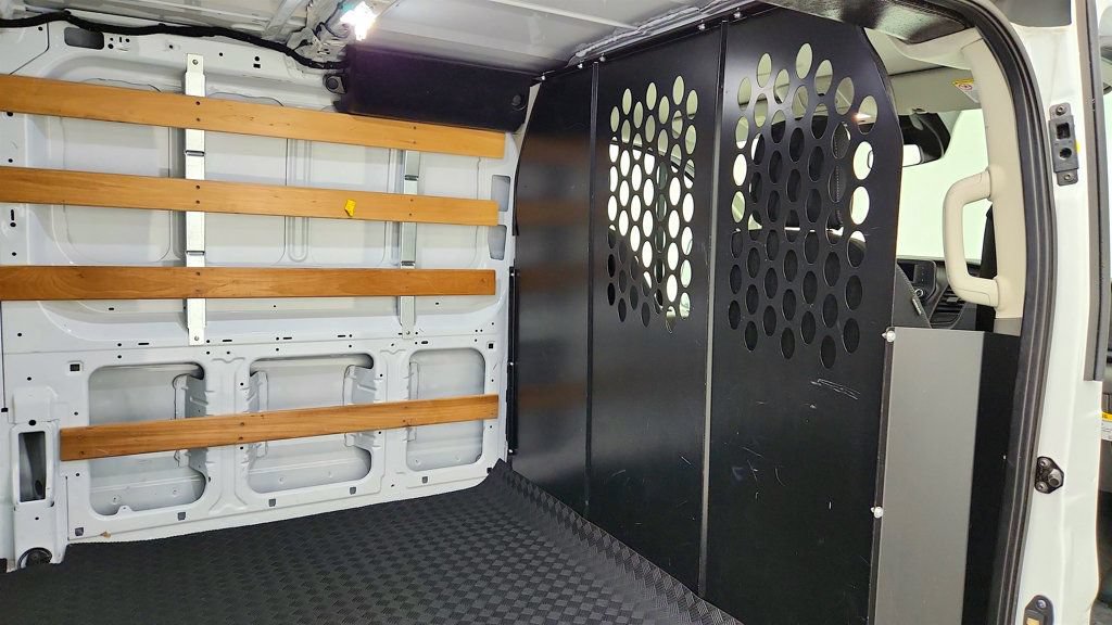 Used 2025 Ford Transit 250 Low Roof w/ Exterior Upgrade Package RWD image 24