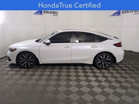 Certified 2024 Honda Civic EX-L image 2