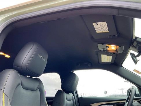 Used 2024 Chevrolet TrailBlazer ACTIV w/ Driver Confidence Package AWD/4WD image 22