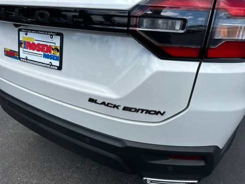 New 2025 Honda Pilot Black Edition image 40