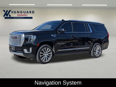 Used 2021 GMC Yukon XL Denali AWD/4WD image 3