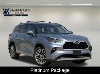Used 2021 Toyota Highlander Platinum AWD/4WD video 2