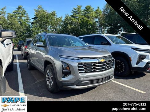 Used 2025 Chevrolet Equinox LT w/ Convenience Package II AWD/4WD image 1
