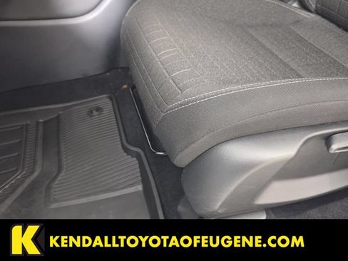 Used 2024 Honda HR-V LX image 23