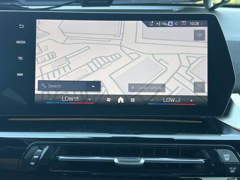 New 2026 BMW X2 xDrive28i w/ Technology Package image 4