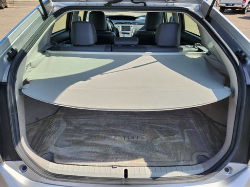Used 2012 Toyota Prius Four w/ Deluxe Solar Roof Pkg FWD image 28