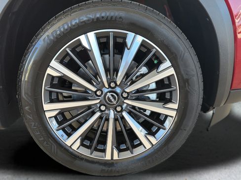 New 2026 Nissan Pathfinder Platinum w/ Cargo Package AWD/4WD image 27