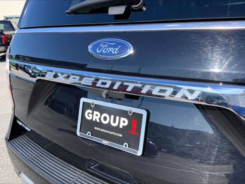 Used 2020 Ford Expedition Max Limited RWD image 30