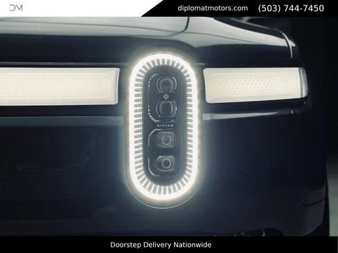 Used 2022 Rivian R1T Adventure AWD/4WD image 12