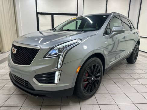 Certified 2025 Cadillac XT5 Sportv AWD/4WD image 13