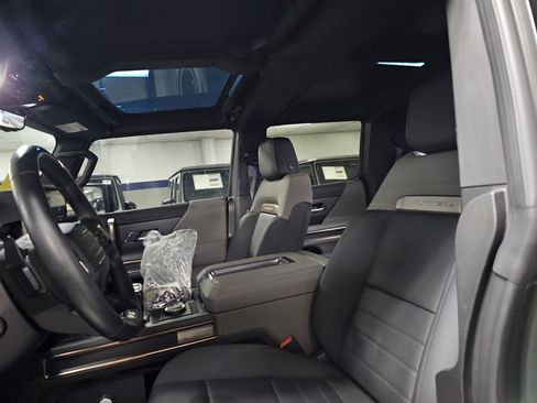 Used 2024 GMC Hummer EV 3X w/ LPO, Cargo Utility Package image 6