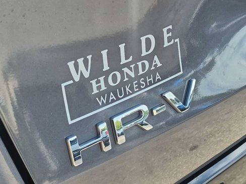Used 2025 Honda HR-V EX-L image 11