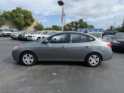 Used 2009 Hyundai Elantra GLS FWD image 3