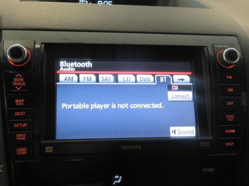 Used 2012 Toyota Sequoia Platinum AWD/4WD image 42