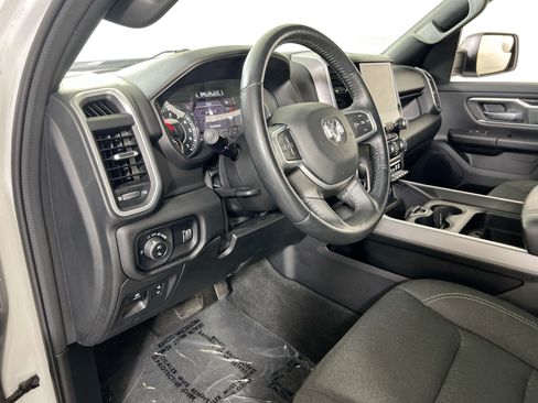Used 2023 RAM 1500 Big Horn AWD/4WD image 9