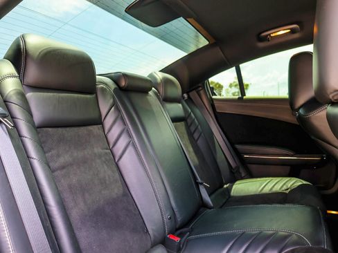 Used 2023 Dodge Charger SRT Hellcat w/ Harman/Kardon Audio Group RWD image 11