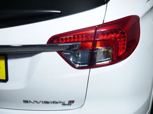 Used 2017 Buick Envision Premium w/ Driver Confidence Package image 17