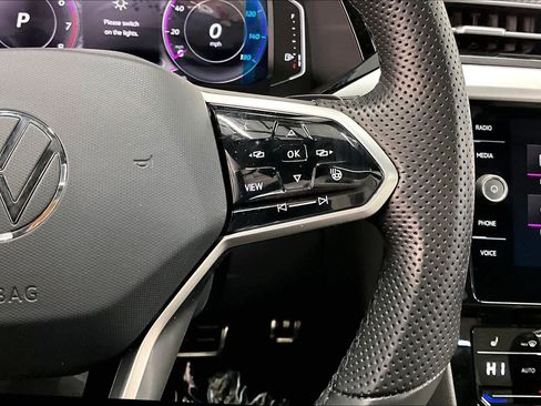 Used 2023 Volkswagen Arteon SEL Premium image 22