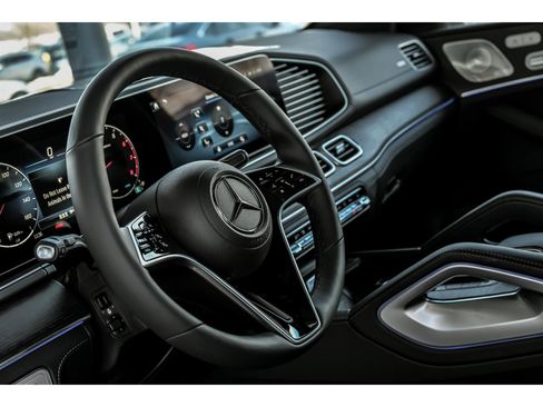 Certified 2026 Mercedes-Benz GLE 450 4MATIC image 12