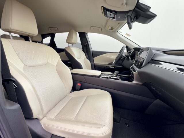Used 2024 Lexus RX 350 FWD w/ Technology Package image 30