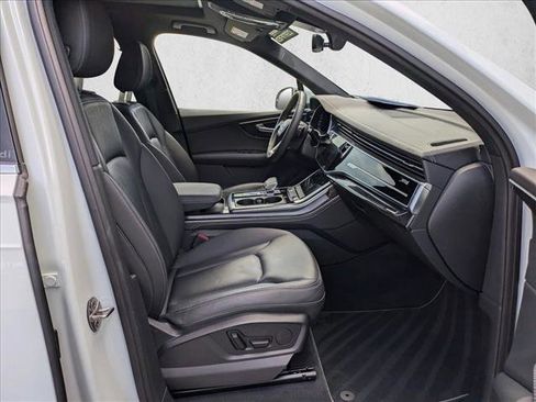 Used 2025 Audi Q7 3.0T Premium Plus image 21