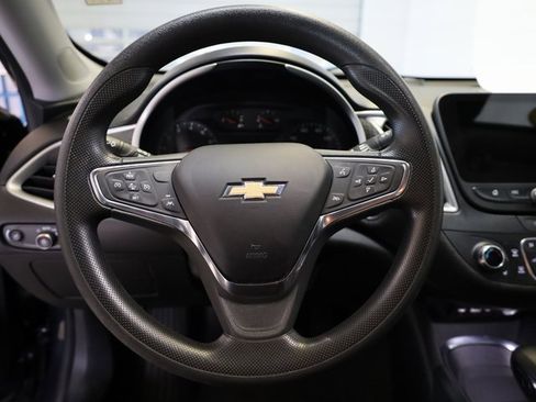 Used 2023 Chevrolet Malibu LT image 8